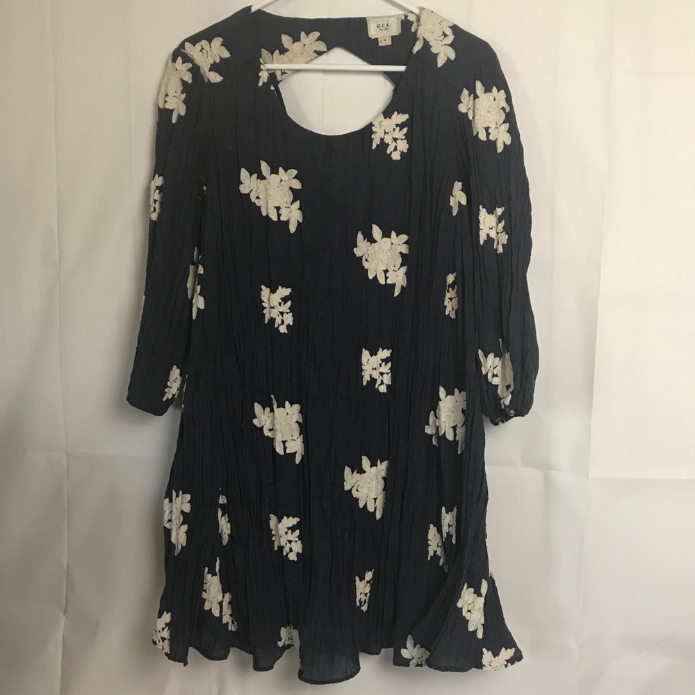 ECI Dress Medium Blue White Floral Key Hole back